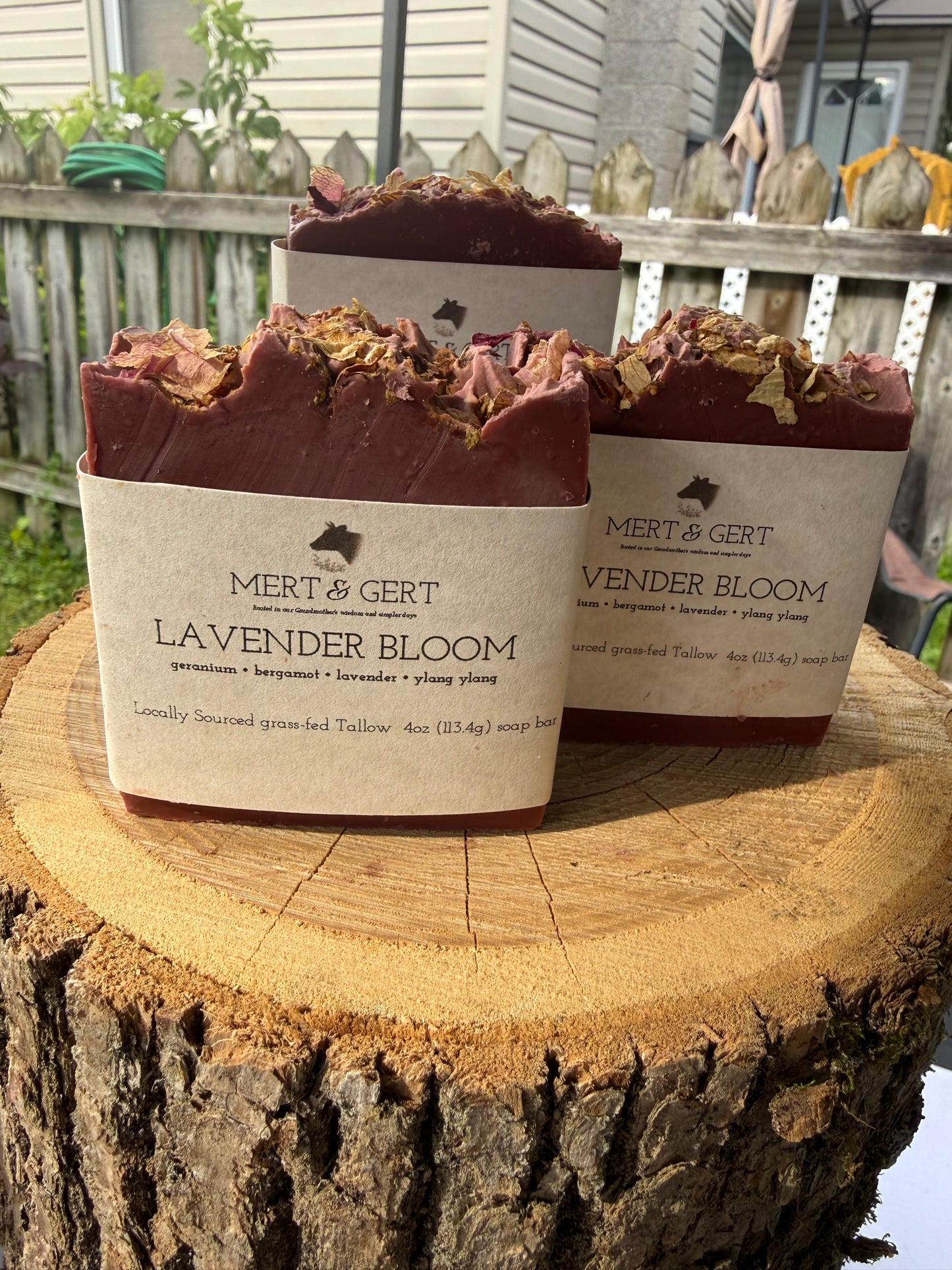 Lavender Bloom Tallow Soap - Calming Floral Cleansing Bar, 4 oz
